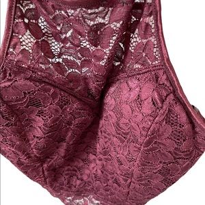 Woman lace bralette, size L  , 92% nylon polyamide 8 % spandex elastano